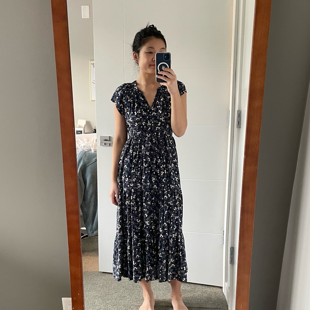 Old Navy petite blue floral maxi dress